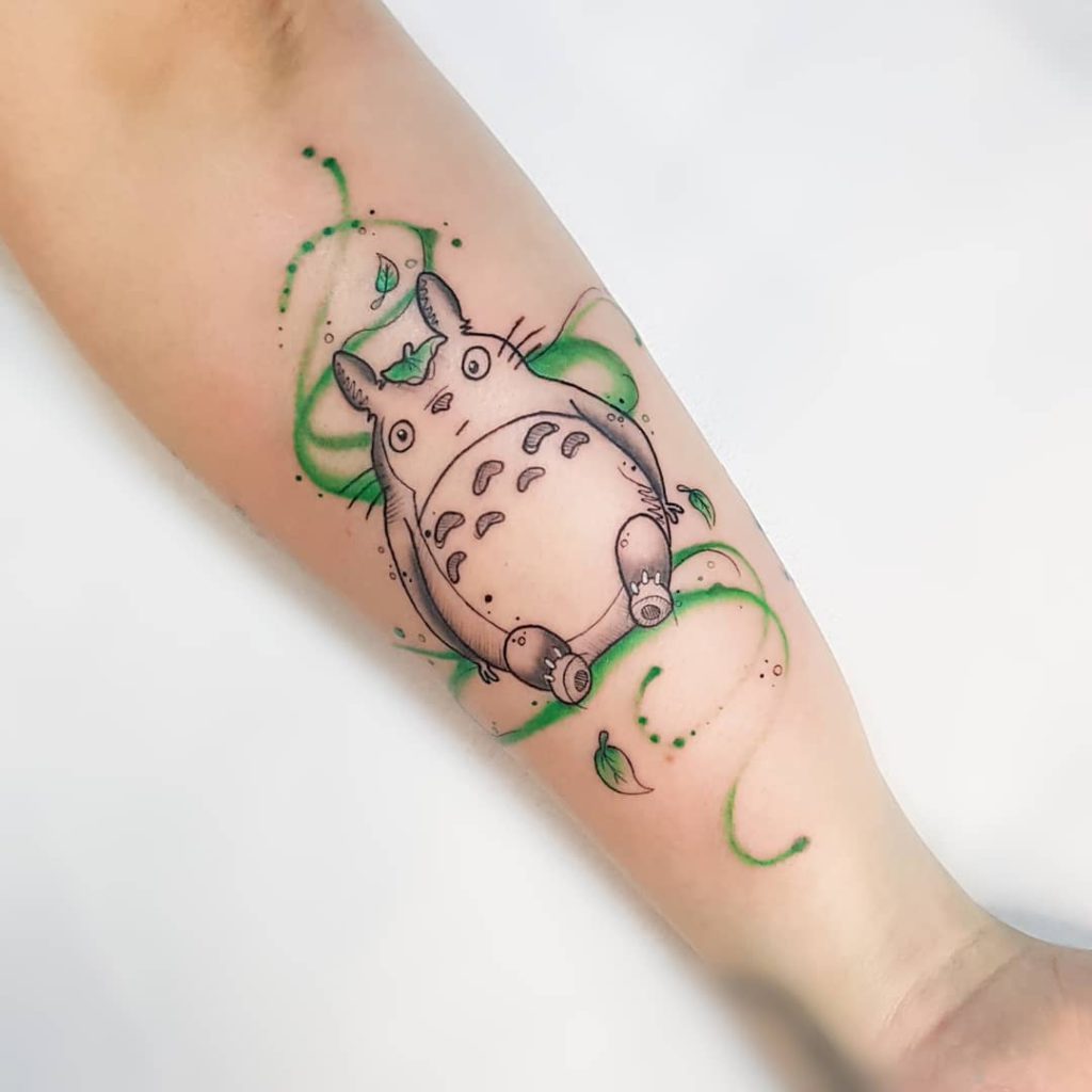 Foto de tatuagem feita por Amanda Klassmann (@a.o.klassmann)