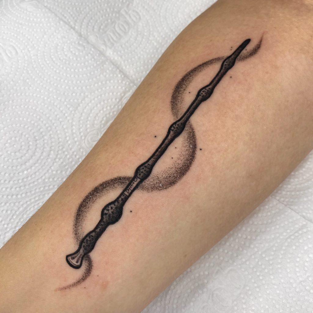 Foto de tatuagem feita por Fernanda Gritti (@feerwho)