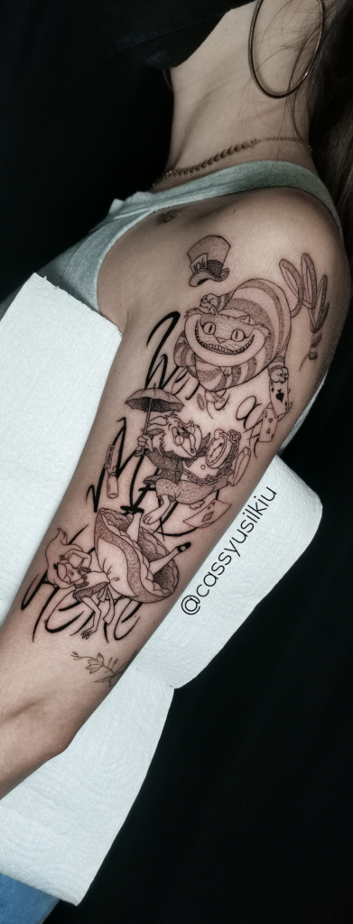 Foto de tatuagem feita por Cassyus (@cassyusilkiu)
