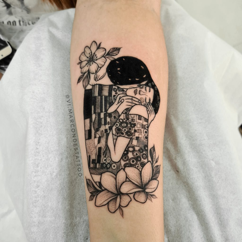 Foto de tatuagem feita por Vi Marcondes (@vi.marcondestattoo)