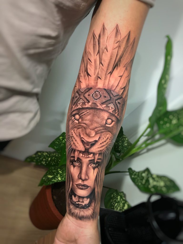 Foto de tatuagem feita por Fe Bahia (@fe.bahia)