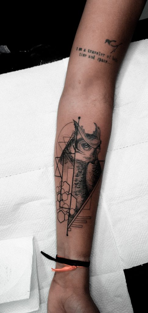 Foto de tatuagem feita por Mana Black Tattoo (@manablacktattoo)