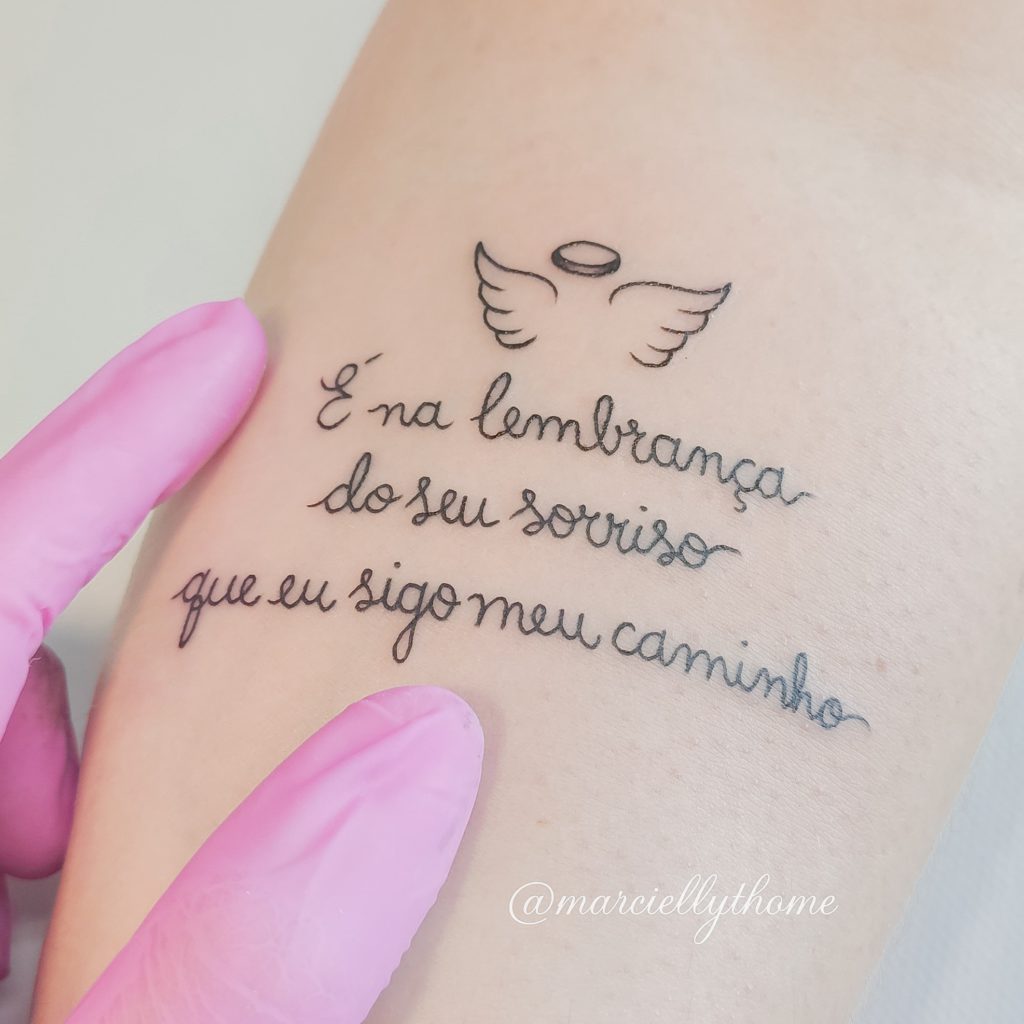 Foto de tatuagem feita por Marcielly Thomé (@marciellythome)