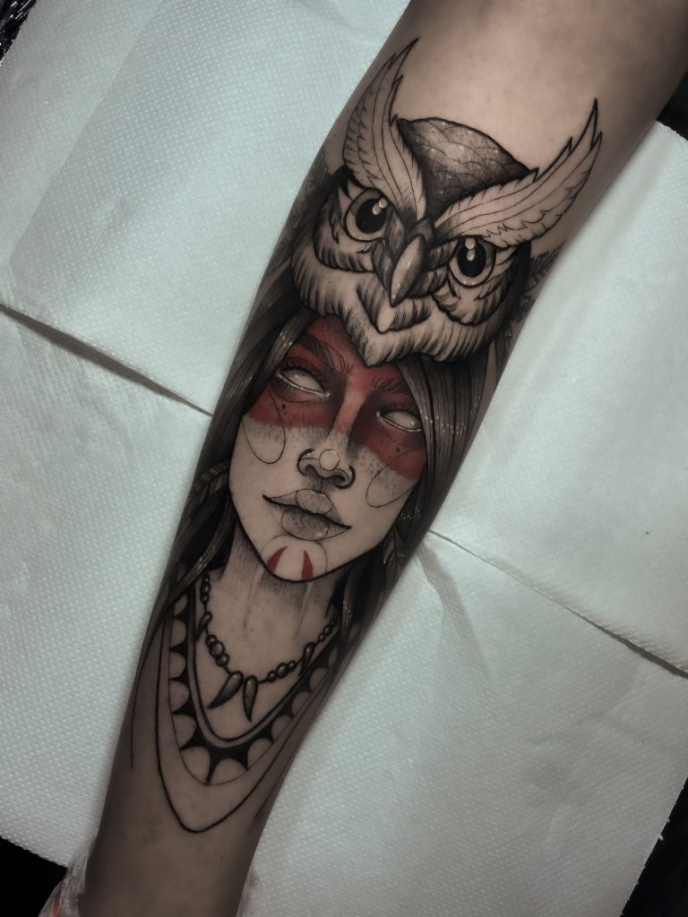 Foto de tatuagem feita por Thainá de Paula (@thainadpaulatattoo)