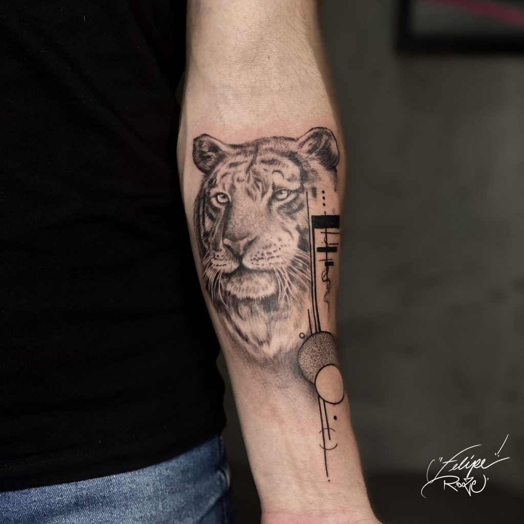 Foto de tatuagem feita por Felipe R.doze (@feliperdoze)