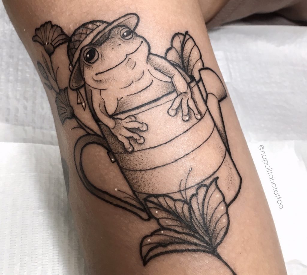 Foto de tatuagem feita por Fernanda Napolitano (@napolitanotattoo)