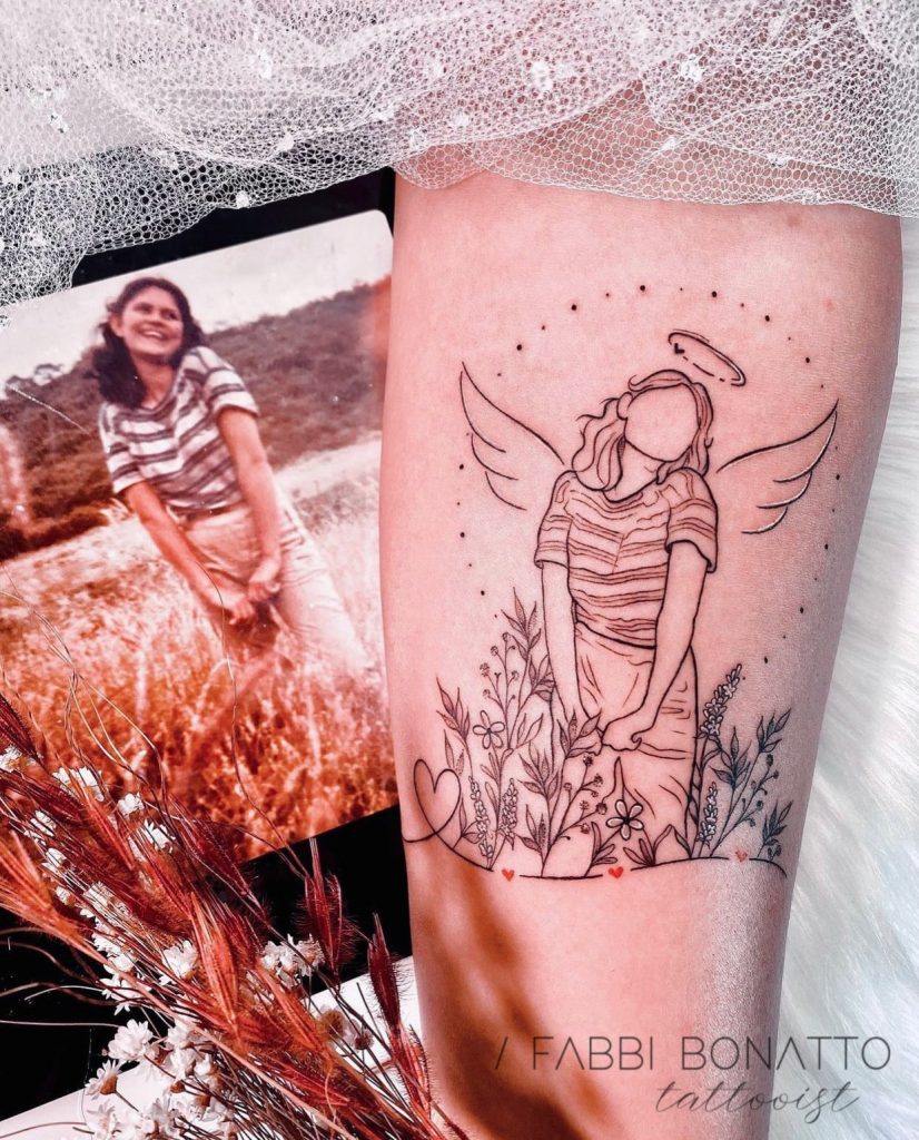 Foto de tatuagem feita por Fabricia Bonatto (@fabbibonatto)