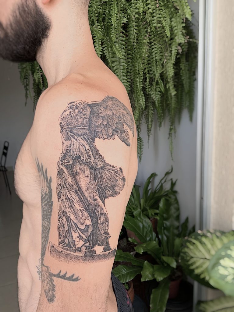 Foto de tatuagem feita por Fernando Lobo (@fernandolob0)