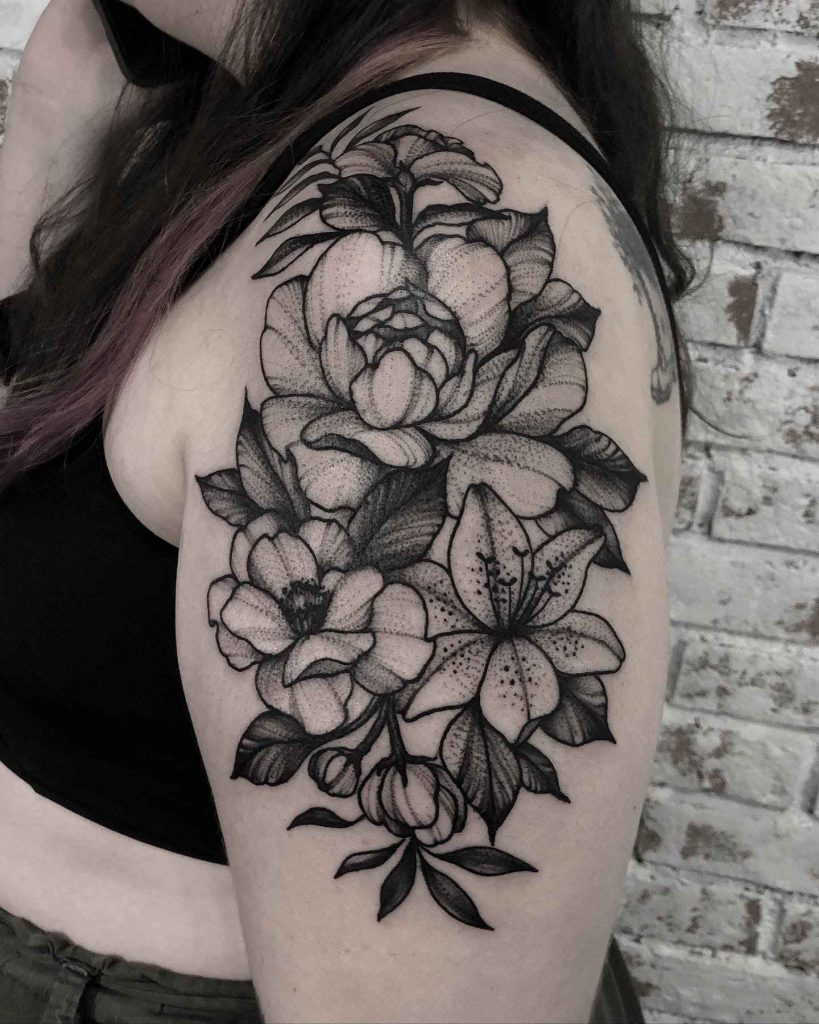 Foto de tatuagem feita por Letícia Botelho (@botelholeticia)