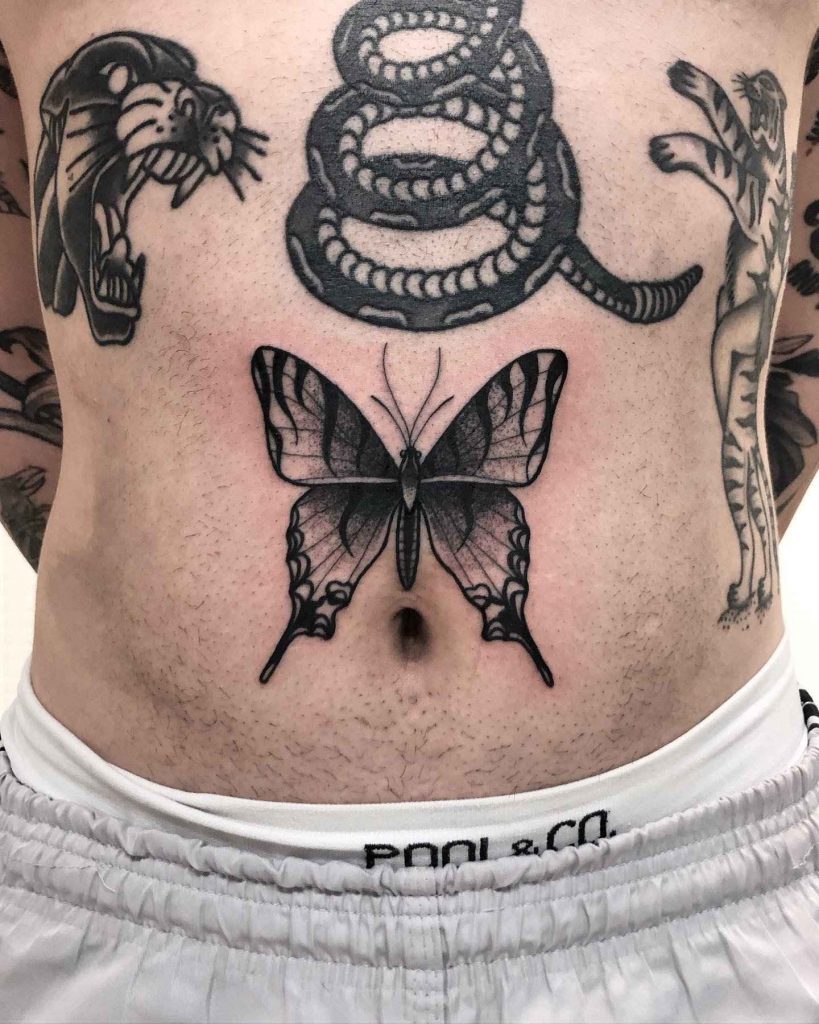 Foto de tatuagem feita por Bruna Nascimento (@_brukaroli)