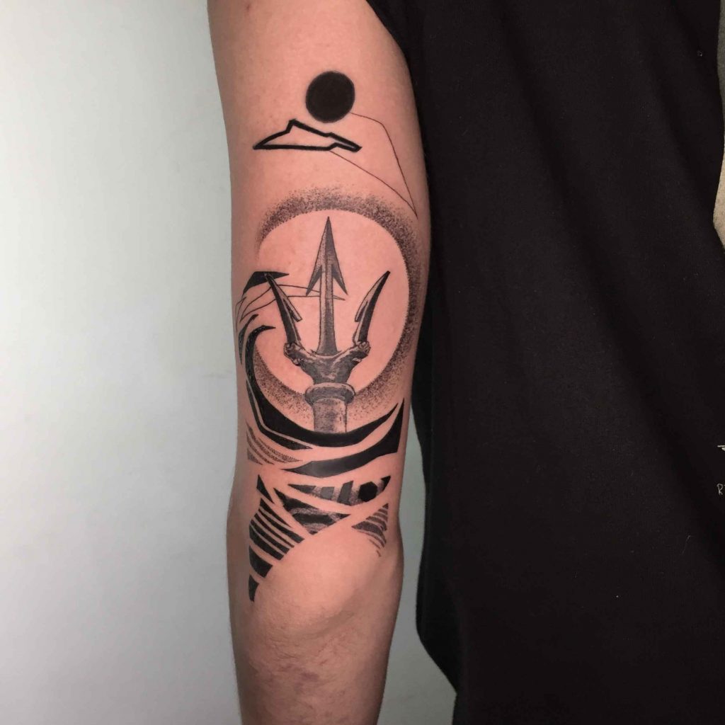 Foto de tatuagem feita por Alex Souza (@alexhermanos)