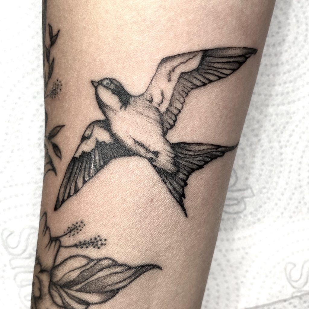 Foto de tatuagem feita por Luana Iannie (@iannietattoo)