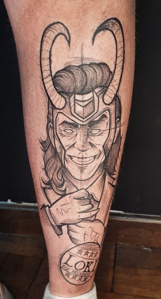 Foto de tatuagem feita por Serj Pinheiro (@pine_serjtattoo)