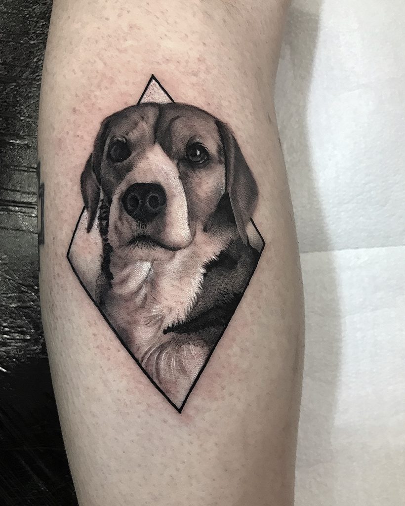 Foto de tatuagem feita por André Boi (@boitattoocwb)