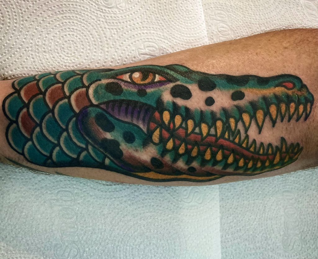 Foto de tatuagem feita por Paulo Valio (@tatuaggiodivaglio)