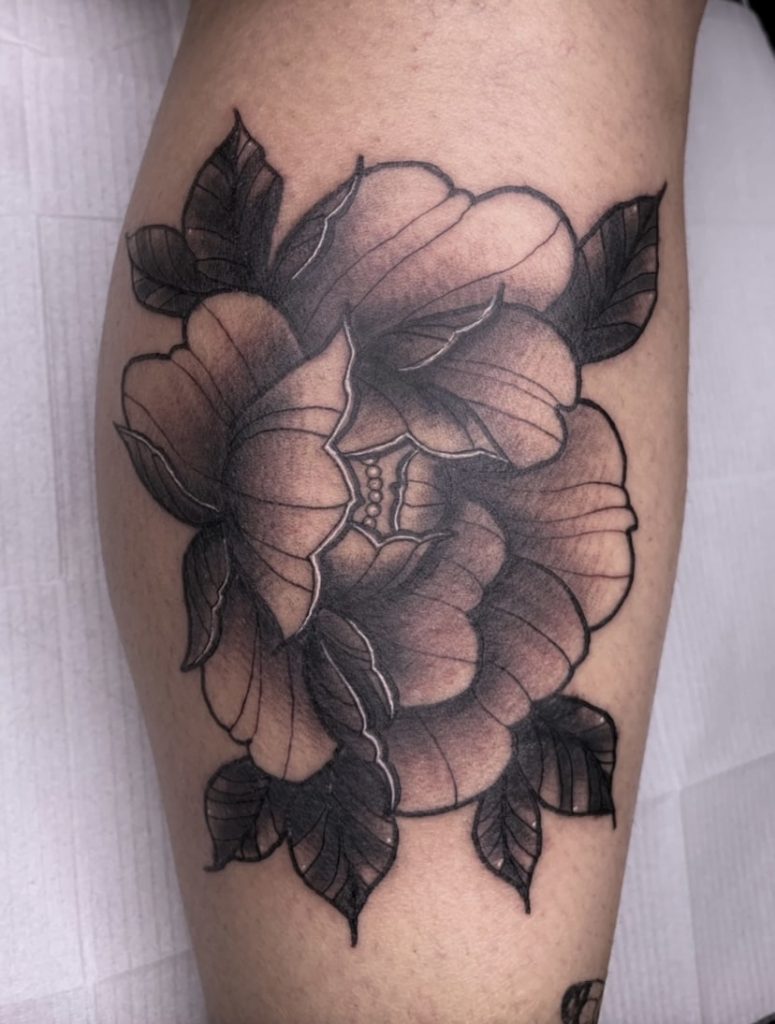 Foto de tatuagem feita por Amanda Pelhs (@pelhstattoo)