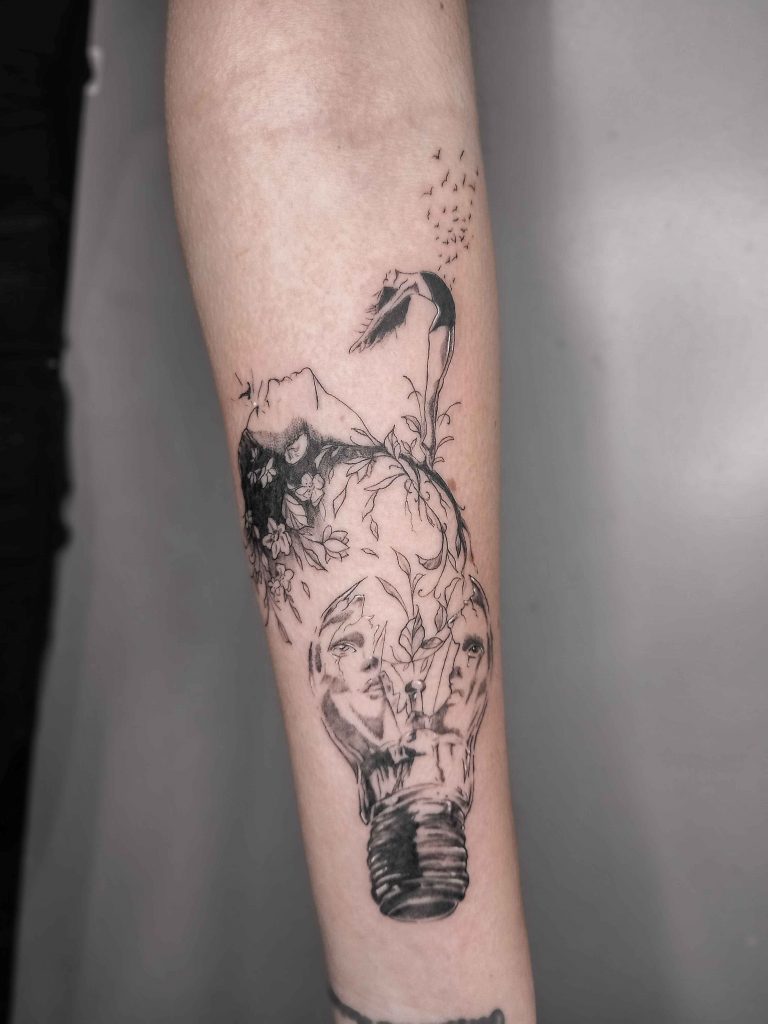 Foto de tatuagem feita por Tatiana Schettert (@tatitatuando)