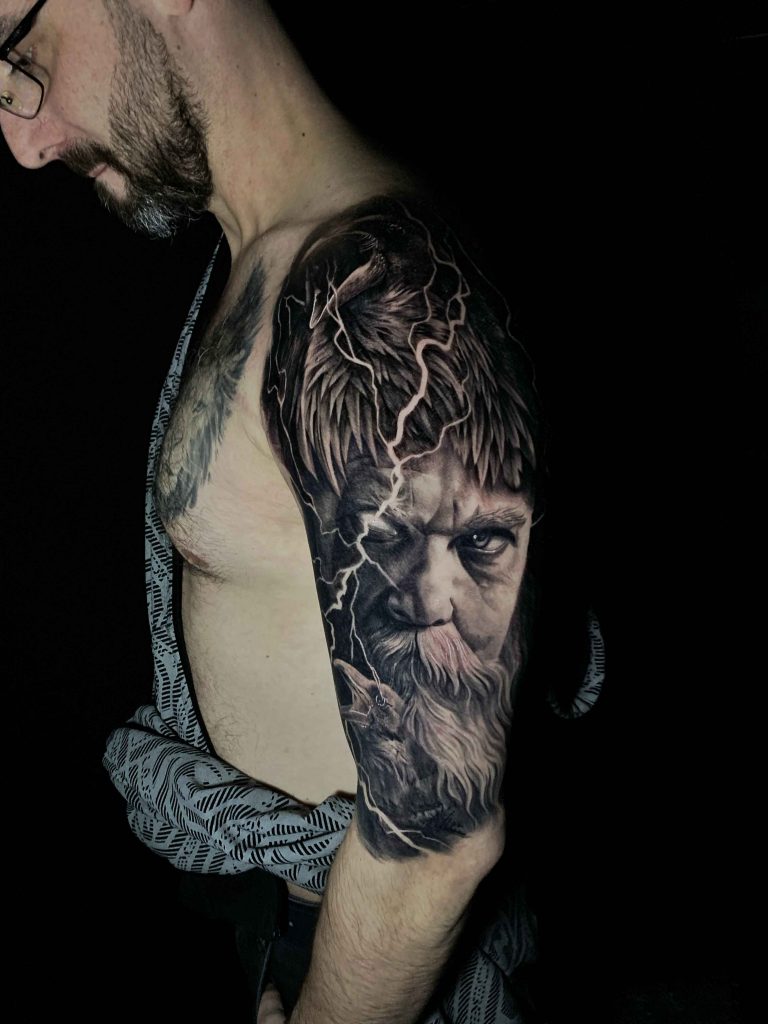 Foto de tatuagem feita por Rafael cassaro (@rafaelcassaro)