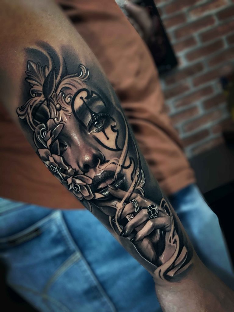 Foto de tatuagem feita por Ricky Machine tattoo (@ricky.machine.tattoo)
