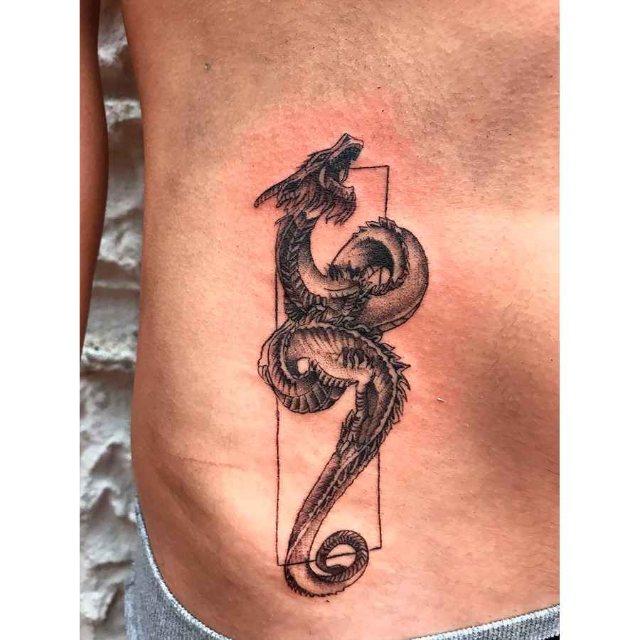 Foto de tatuagem feita por Sfair_ink (@sfair_ink)