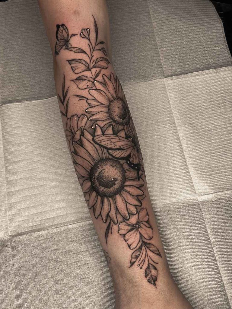 Foto de tatuagem feita por Lucas Fractal (@lucasfractal)