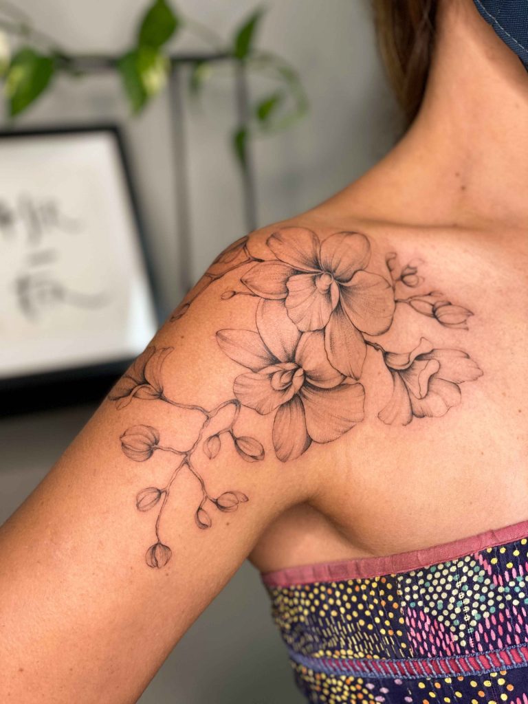 Foto de tatuagem feita por Paula lima (@paulalimatattoo)