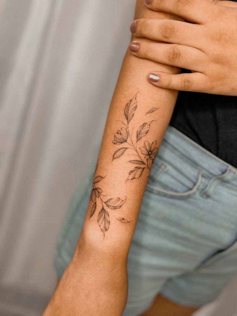 Foto de tatuagem feita por Jully Tattoo Artist (@jully_artistt)