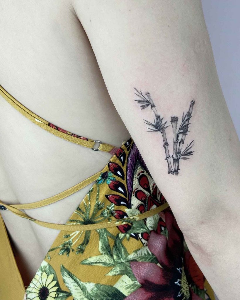 Foto de tatuagem feita por Yohanna Maria Gonçalves (@yohannatattoo)