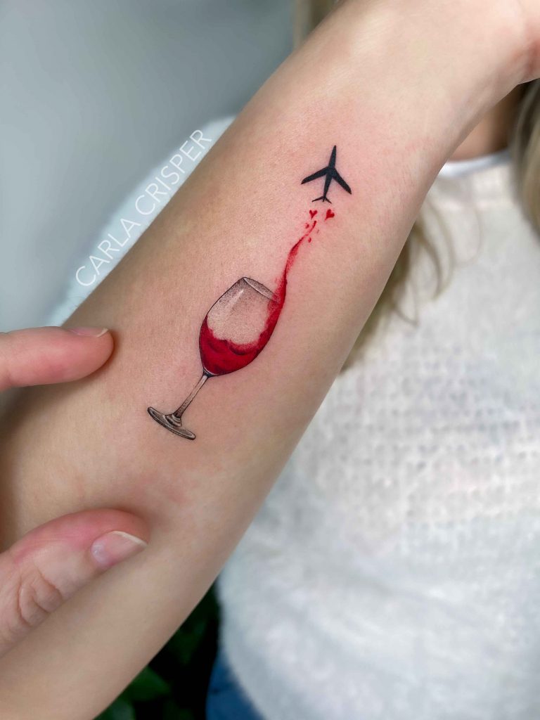 Foto de tatuagem feita por Carla Crisper (@carlacrisper)