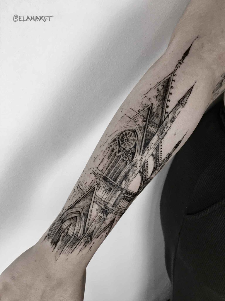 Foto de tatuagem feita por Elana Raiser (@elanartt)