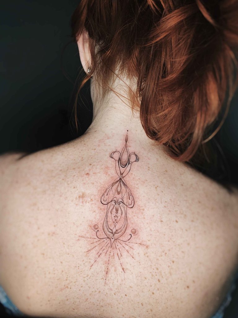 Foto de tatuagem feita por Nathalia Vitoria ou Vitoriosa Art (@vitoriosa_art.tattoo)