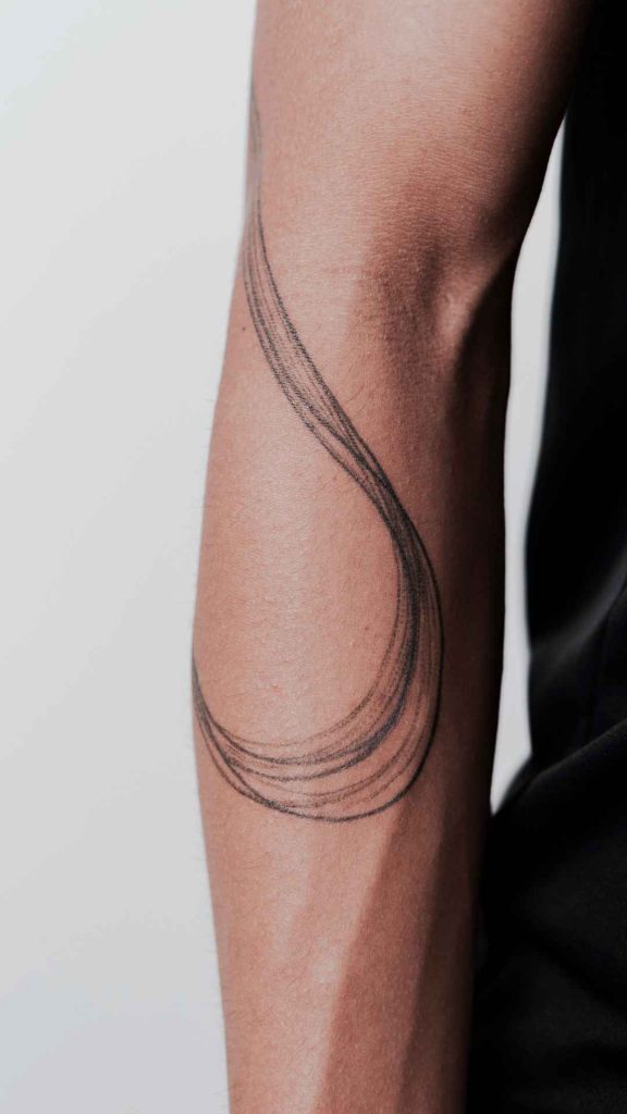 Foto de tatuagem feita por Felipe Besen (@felipebesen.ink)