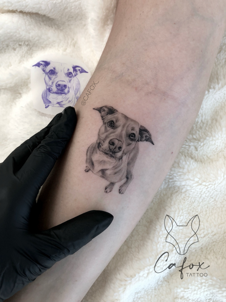 Foto de tatuagem feita por Camila Braga ( Cafox )